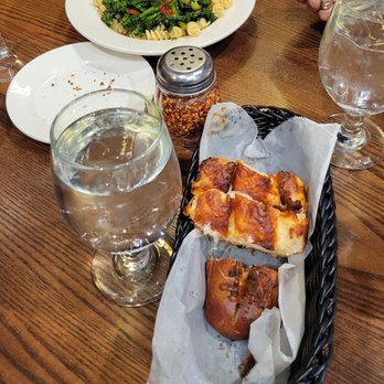 Salute - Pasta w/ broccoli Rabe. Bread stuffed with mozzarella and garlic. Really good. - Italian Near Me - Rocky Hill, Connecticut Salute - Pasta w/ broccoli Rabe. Bread stuffed with mozzarella and garlic. Really good. - Italian Near Me - Rocky Hill, Connecticut