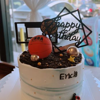KK Bakery - Basketball theme Cake - Bakeries Near Me - Rosemead, California KK Bakery - Basketball theme Cake - Bakeries Near Me - Rosemead, California