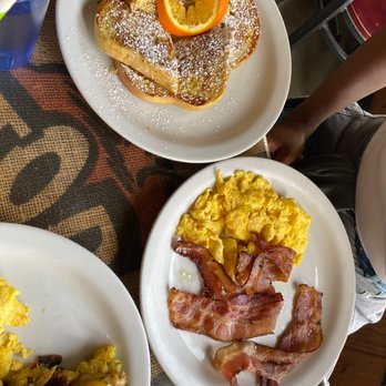 Crossroads Cafe - French Toast, Eggs and Bacon - Cafes Near Me - Joshua Tree, California
