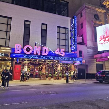 Bond 45 - Italian Near Me - New York, New York