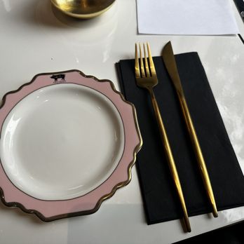 Breaking Dawn Brunch - They've branded their beautiful plates! - Breakfast & Brunch Near Me - Los Gatos, California Breaking Dawn Brunch - They've branded their beautiful plates! - Breakfast & Brunch Near Me - Los Gatos, California