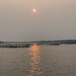 Hill's Point Resort - Here is a beautiful sunset off the water