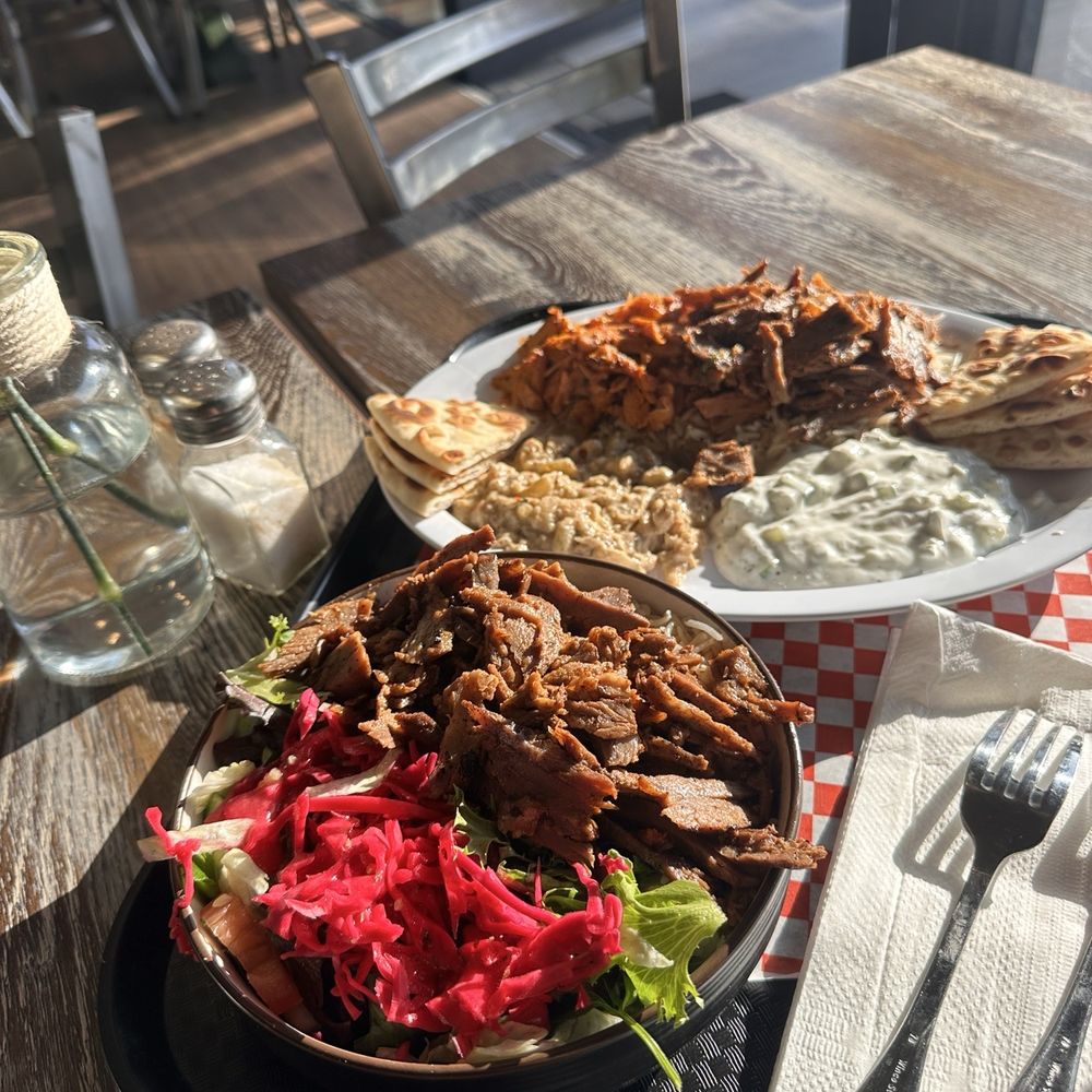 Beef Doner Bowl and Mix Combo Döner plate