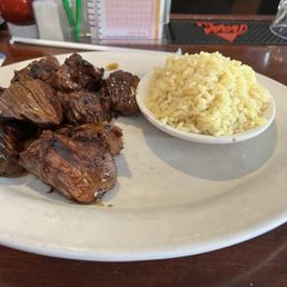 Teriyaki sirloin tips and white rice Teriyaki sirloin tips and white rice