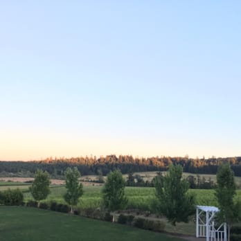 Zenith Vineyard - Beautiful view - Venues & Event Spaces Near Me - Salem, Oregon