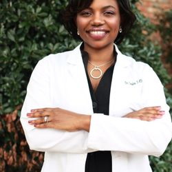 Ridgewood Smiles Dentistry - Dr. Snell