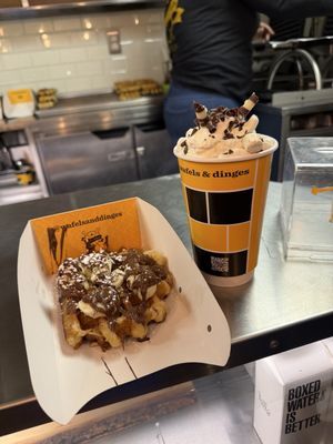 Wafels & Dinges by null