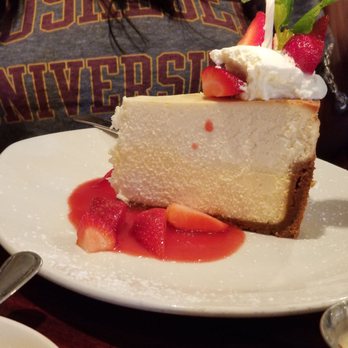 Pappadeaux Seafood Kitchen - Birthday cheesecake - Cajun/Creole Near Me - Norcross, Georgia