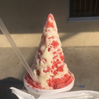 Osaka-Ya - Strawberry with condensed Milk - Desserts Near Me - Sacramento, California