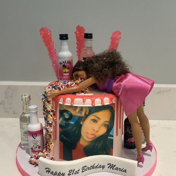 Cristal Sarah Cakes - The picture of my daughter came out so clear and beautiful - Desserts Near Me Cristal Sarah Cakes - The picture of my daughter came out so clear and beautiful - Desserts Near Me