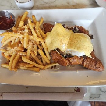 La P'tite Framboise - French Near Me - Port Washington, New York La P'tite Framboise - French Near Me - Port Washington, New York