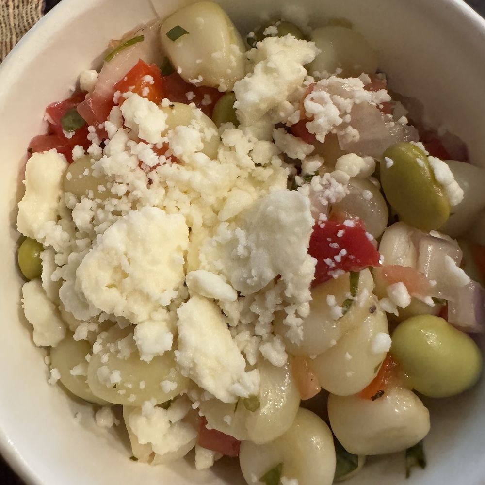Viva Chicken - Peruvian corn salad - Peruvian Near Me - Greenville, South Carolina Viva Chicken - Peruvian corn salad - Peruvian Near Me - Greenville, South Carolina