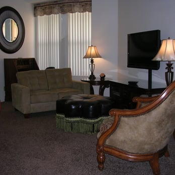 600 Front Apartments - Two Bedroom 1 1/2 Bath Living Rooom. - Apartments Near Me - San Diego, California 600 Front Apartments - Two Bedroom 1 1/2 Bath Living Rooom. - Apartments Near Me - San Diego, California