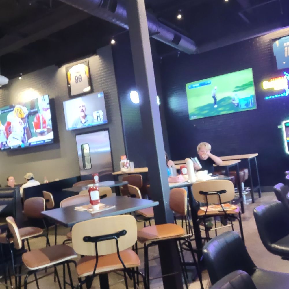 Buffalo Wild Wings - Chicken Wings Near Me - Torrance, California Buffalo Wild Wings - Chicken Wings Near Me - Torrance, California