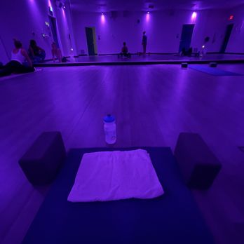 YogaSix Santa Clara - Yoga Near Me - Santa Clara, California