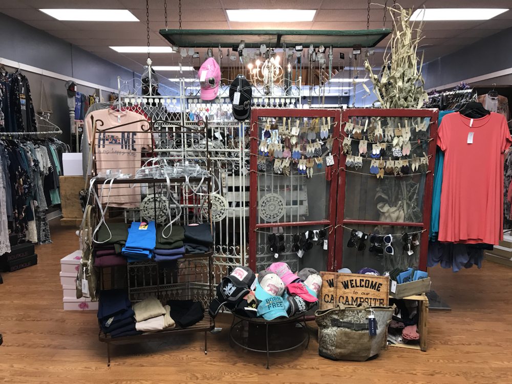 BOW & ARROW BOUTIQUE Updated October 2024 2112 Central Ave, Kearney