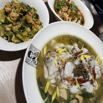 B2J Fish Soup - Chinese Near Me - Edison, New Jersey