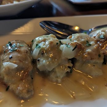 Zini's Restaurant - Italian Near Me - Bantam, Connecticut