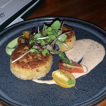 Taverna Veranda - Crab cakes - Mediterranean Near Me - Edgewater, New Jersey Taverna Veranda - Crab cakes - Mediterranean Near Me - Edgewater, New Jersey