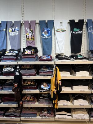 COWS Niagara-On-The-Lake by null