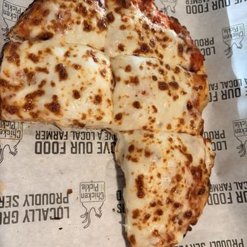 Chicken N Pickle - St Charles - Cheese Pizza - Sports Bars Near Me - Saint Charles, Missouri