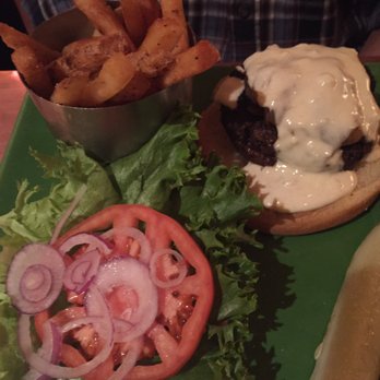 Northampton Brewery - Blackened Blue Burger - Brewpubs Near Me - Northampton, Massachusetts