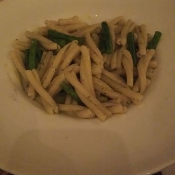 Porta - I was very disappointed with the pesto pasta. - Pizza Near Me - Jersey City, New Jersey