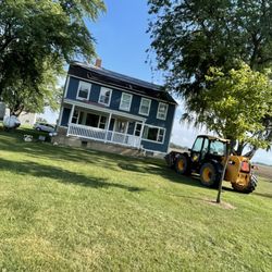 Craig Builders - Working on completing a roof job for another happy customer!