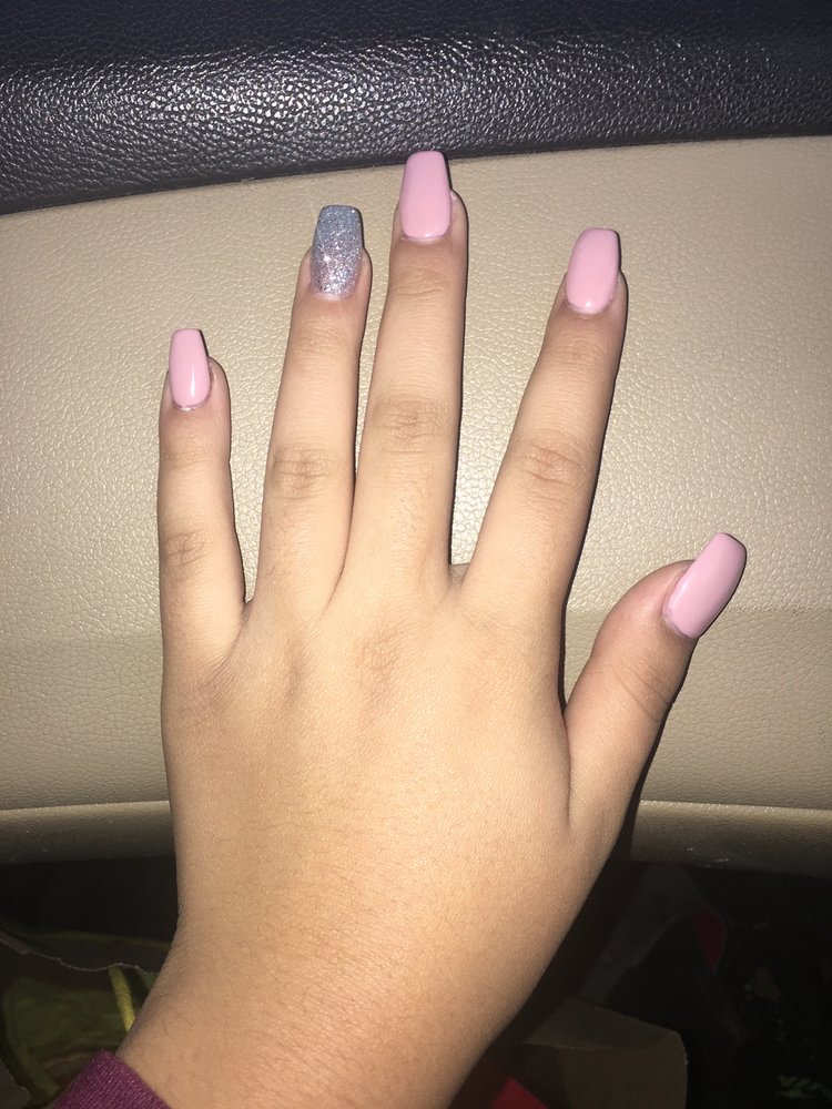 GLAM NAILS Updated September 2024 12 Reviews 5175 Garth Rd