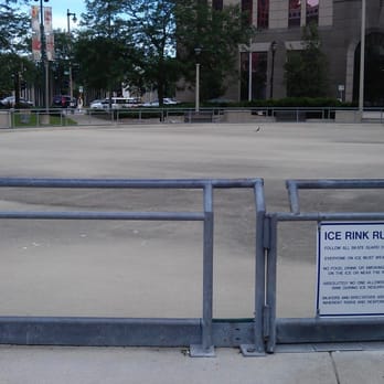 Red Arrow Park - Something's missing... - Parks Near Me - Milwaukee, Wisconsin