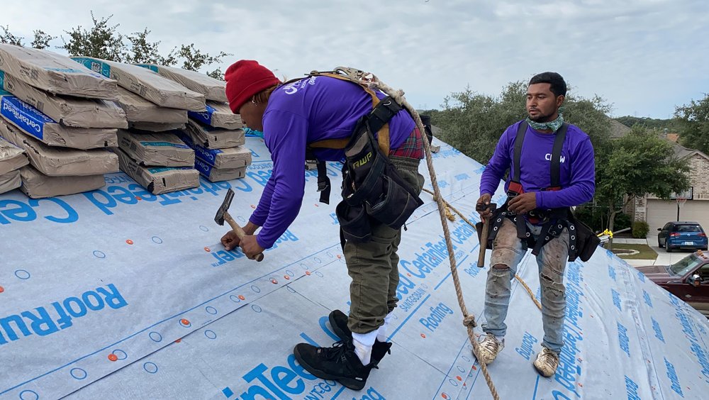 Slide of Mammoth Contracting - Round Rock