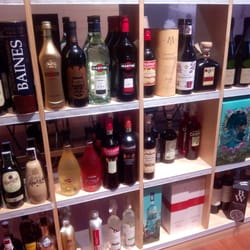Viña y Licor - Variedad de vermú