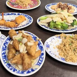 Seafood lunch special for 2 people