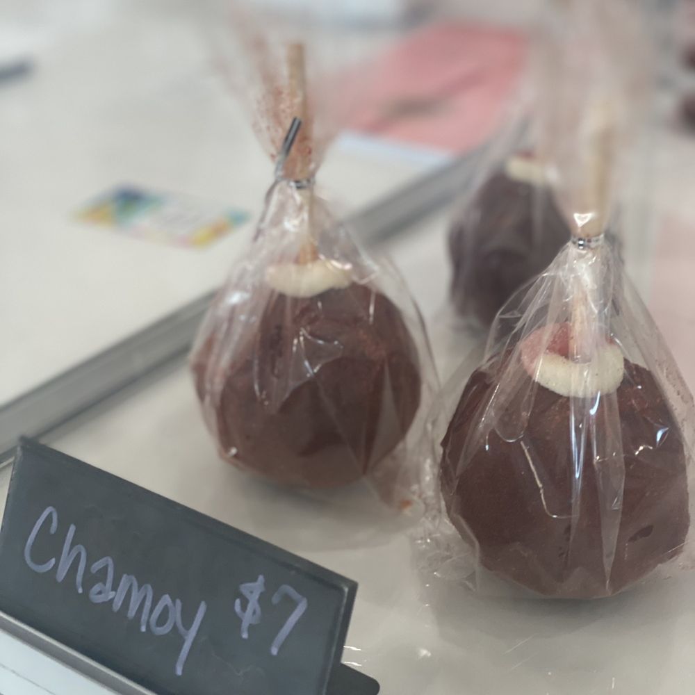 Kandy Apples by K - chocolate covered apples on display - Candy Stores Near Me - Raleigh, North Carolina Kandy Apples by K - chocolate covered apples on display - Candy Stores Near Me - Raleigh, North Carolina