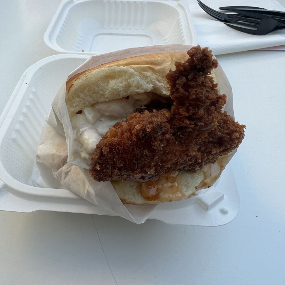Shootz - Hawaiian Near Me - Stanton, California
