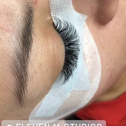 Lash extension. Volume.
