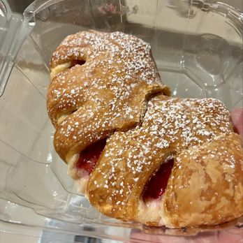 Kneaders Bakery & Cafe - Raspberry Cheesecake Croissant... Phenomenal! - Cafes Near Me - Colorado Springs, Colorado Kneaders Bakery & Cafe - Raspberry Cheesecake Croissant... Phenomenal! - Cafes Near Me - Colorado Springs, Colorado