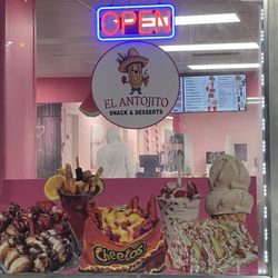 Fruteria & Neveria El Antojito - Front of place