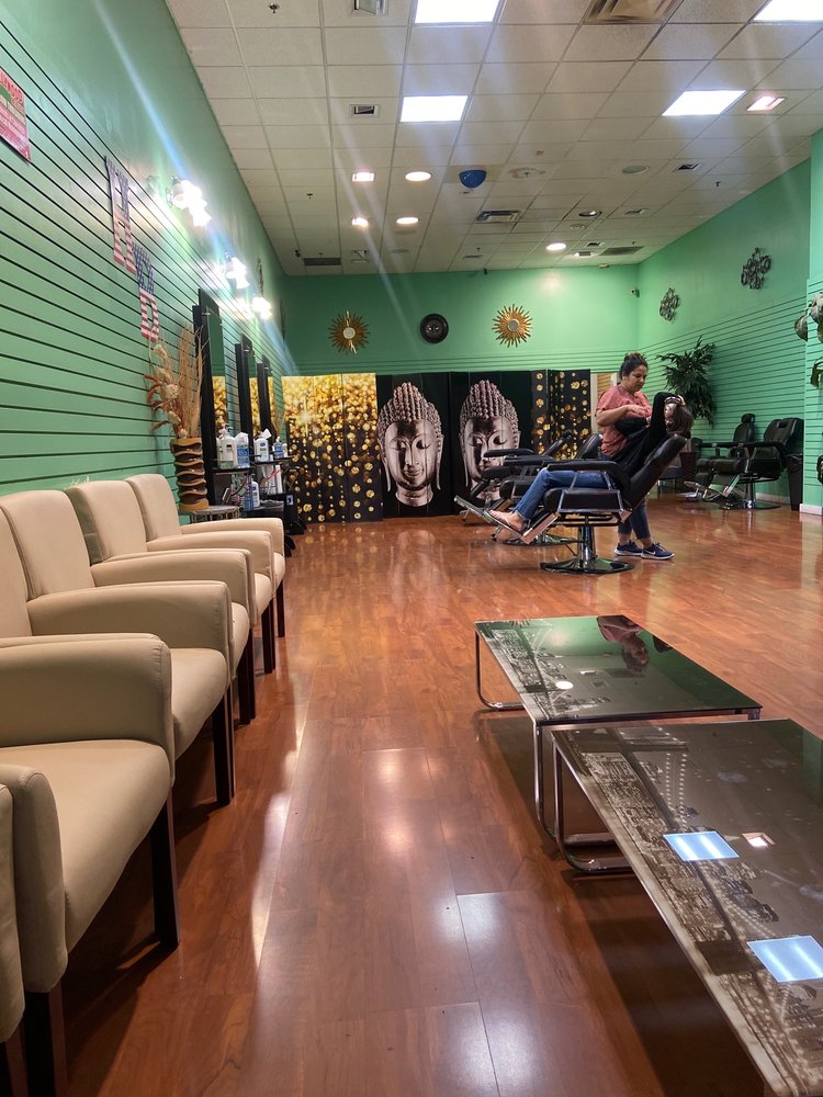 HOLLYWOOD BEAUTY EYEBROW THREADING Updated August 2024 36 Photos