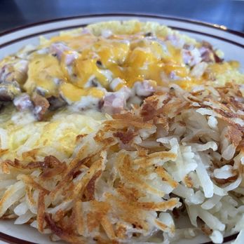 Bellflower Diner - Breakfast & Brunch Near Me - Bellflower, California
