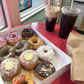 Sweet Bunz - Assortment of donuts - Donuts Near Me - Port St Joe, Florida