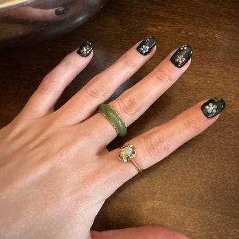 Nou Nail Bar - Cateye flowers on black polish - Nail Salons Near Me - Saint Louis, Missouri Nou Nail Bar - Cateye flowers on black polish - Nail Salons Near Me - Saint Louis, Missouri