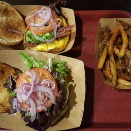 Cheese Burger, Garlic Parmesan Fries Cheese Burger, Garlic Parmesan Fries
