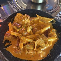 Rose tteokbokki - 로제떡볶이 Rose tteokbokki - 로제떡볶이