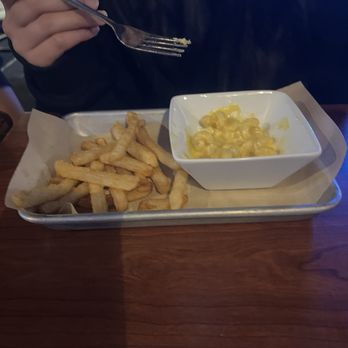 Woody's Raw Bar & Grill - Sports Bars Near Me - Chesapeake, Virginia Woody's Raw Bar & Grill - Sports Bars Near Me - Chesapeake, Virginia