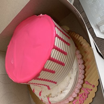 Confectionaires Bakery - Tres Leche Cake - Bakeries Near Me - Bronx, New York