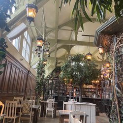 The Botanist - Indoor bar