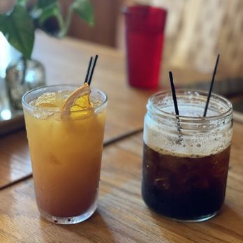 Vic & Al's - (Summer?) Drizzle and Fancy Coffee - Cajun/Creole Near Me - Austin, Texas