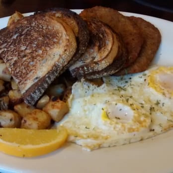 Maple City Diner - Two egg breakfast with sausage, homefries and toast. - Diners Near Me - St. Albans, Vermont Maple City Diner - Two egg breakfast with sausage, homefries and toast. - Diners Near Me - St. Albans, Vermont