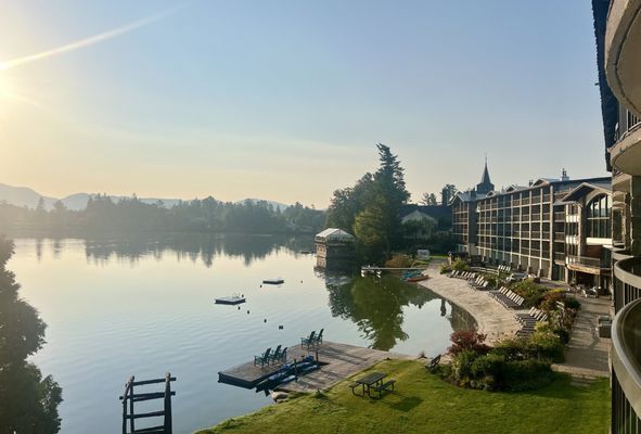 Golden Arrow Lakeside Resort by null